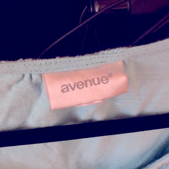 Bohemian beautiful light blue top by Avenue - Picture 2 of 4
